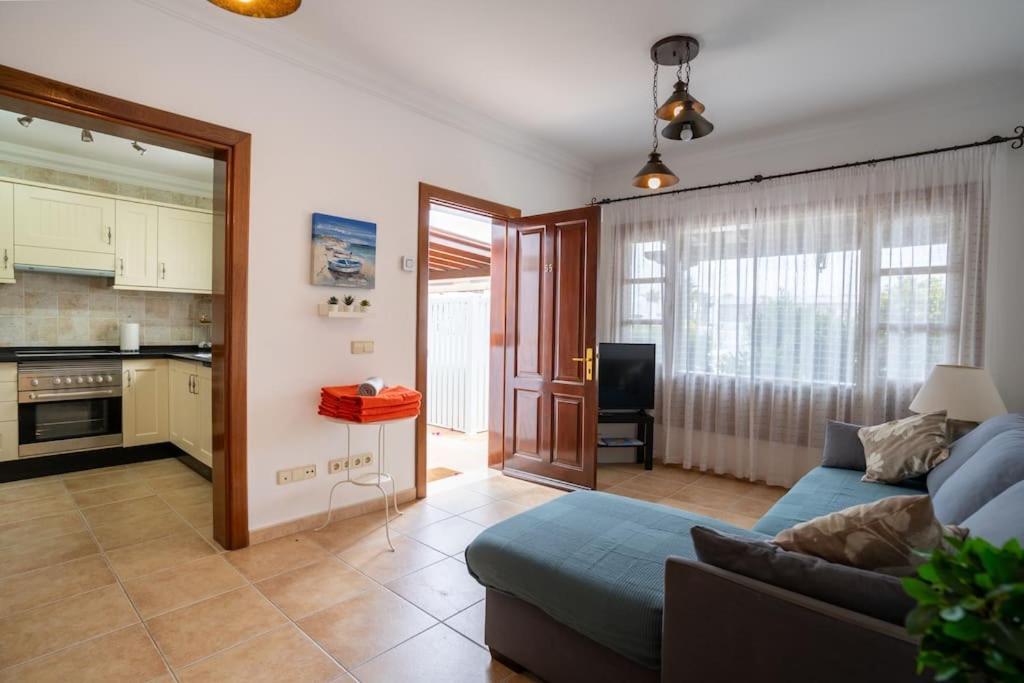 Beautiful Home In Lanzarote 5 Mins From Marina ปลายาบลังกา ภายนอก รูปภาพ