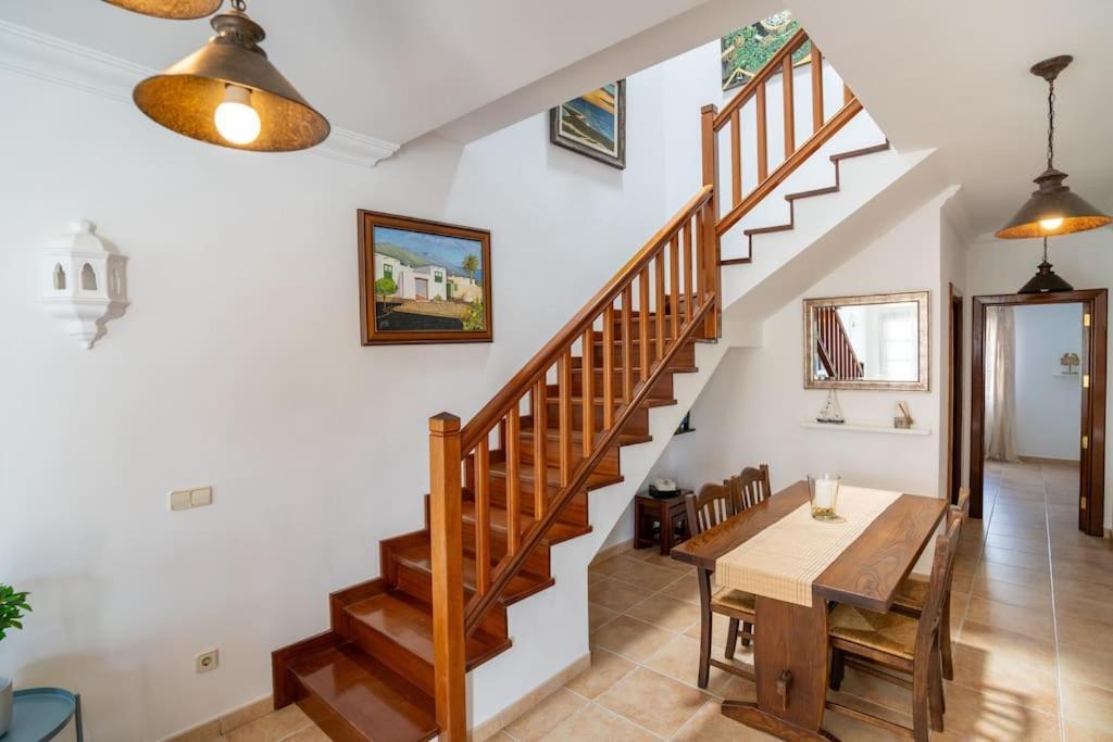 Beautiful Home In Lanzarote 5 Mins From Marina ปลายาบลังกา ภายนอก รูปภาพ
