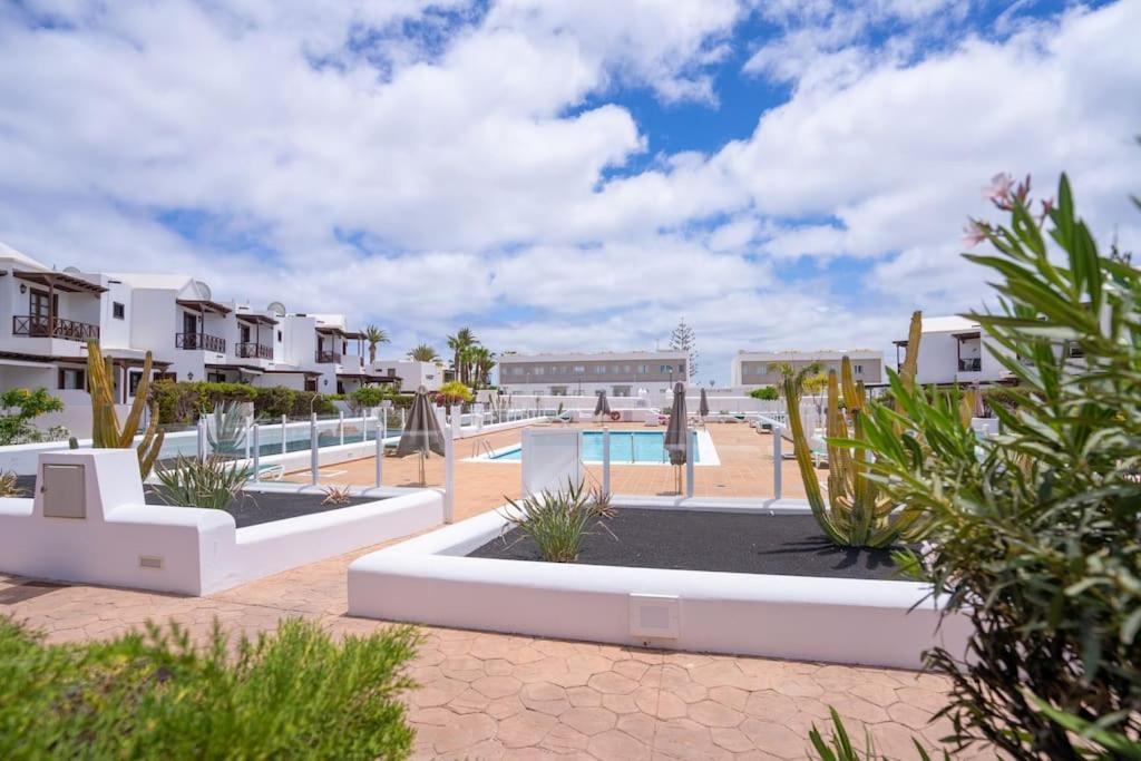 Beautiful Home In Lanzarote 5 Mins From Marina ปลายาบลังกา ภายนอก รูปภาพ